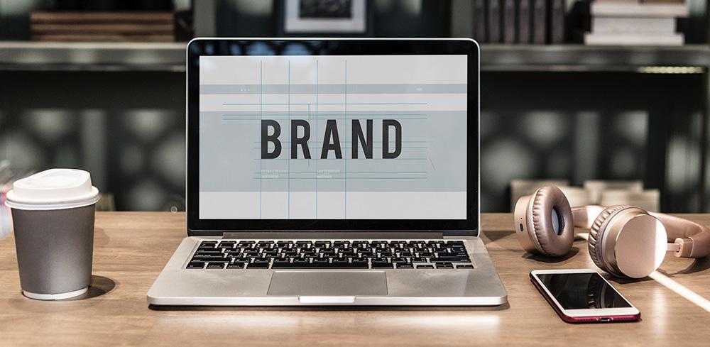 How To Choose a Graphic Designer / Design Company